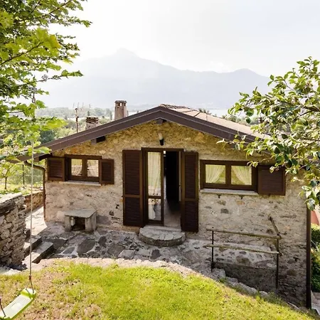 Gera In Beautiful View Holiday home
